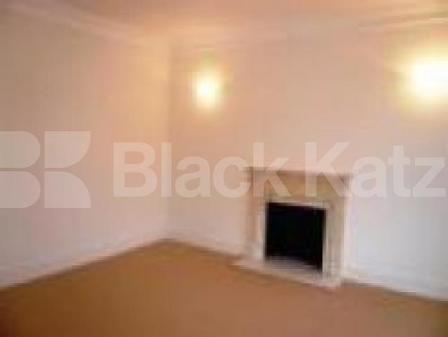 			NEW INSTRUCTION, 3 Bedroom, 1 bath, 1 reception Flat			 Fellows Road, BELSIZE PARK/SWISS COTTAGE